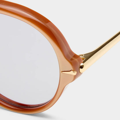 numero once - champagne velvet