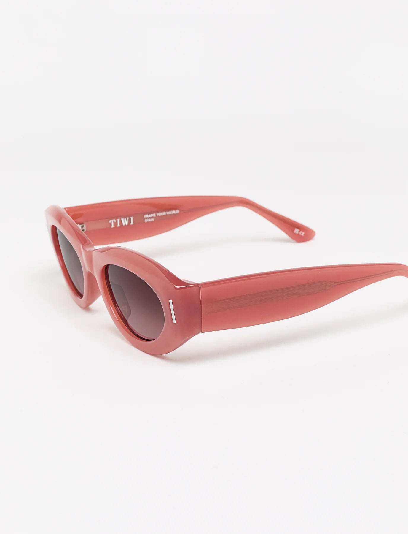 brunna 43 - milky pastel pink