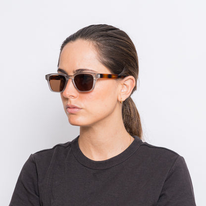 ken - matte grey brown
