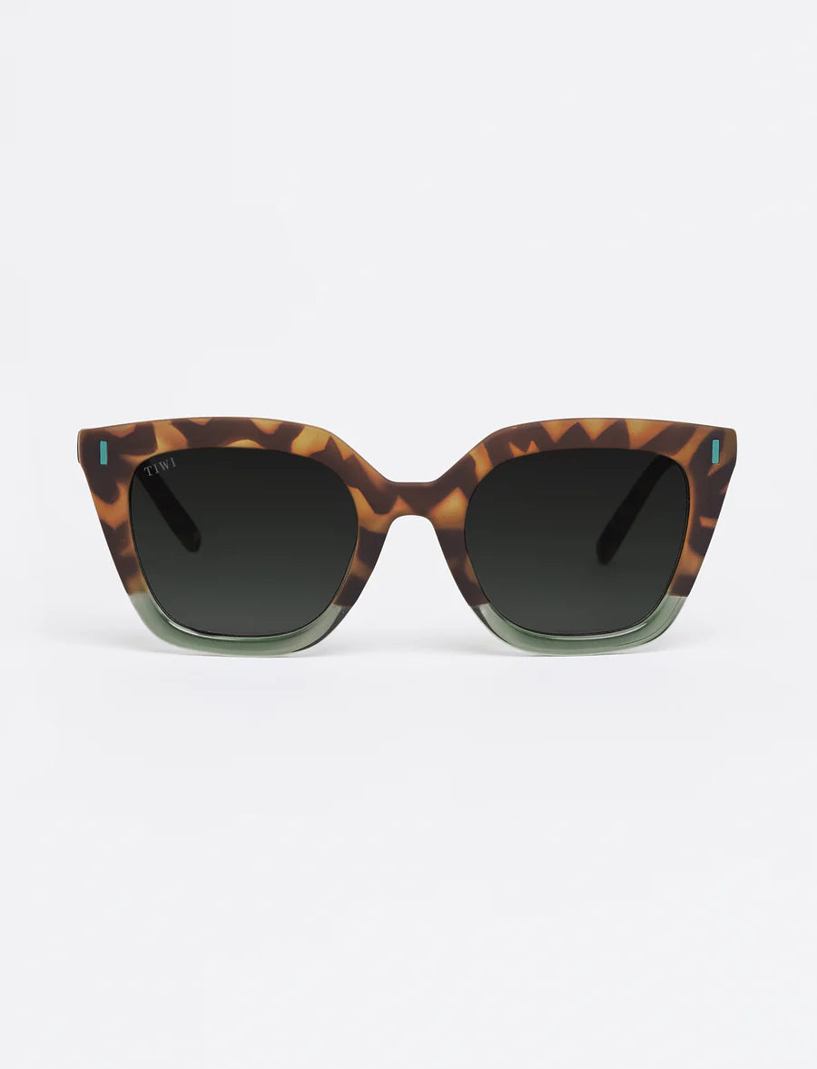hale 106 - rubber green tortoise