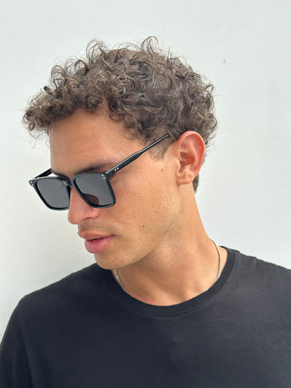 dino - black