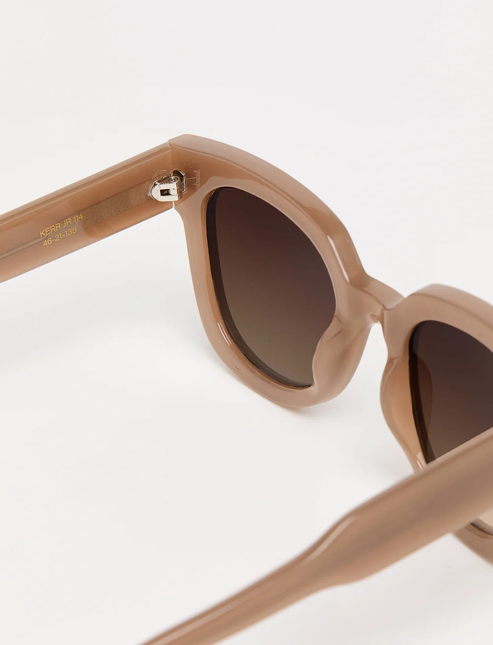 junior kerr 114 - shiny coconut