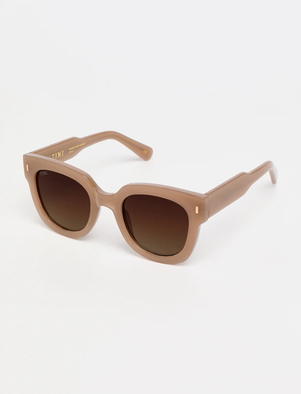 junior kerr 114 - shiny coconut