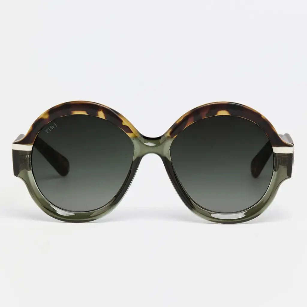 marvel 116 - rubber green tortoise/shiny green/beige
