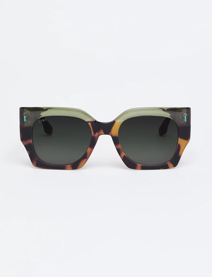 matt 106 - bicolor green tortoise