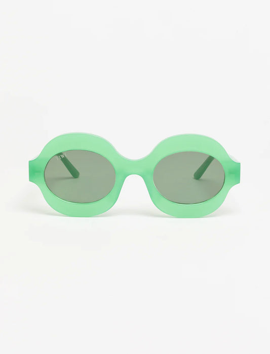 paola - shiny green