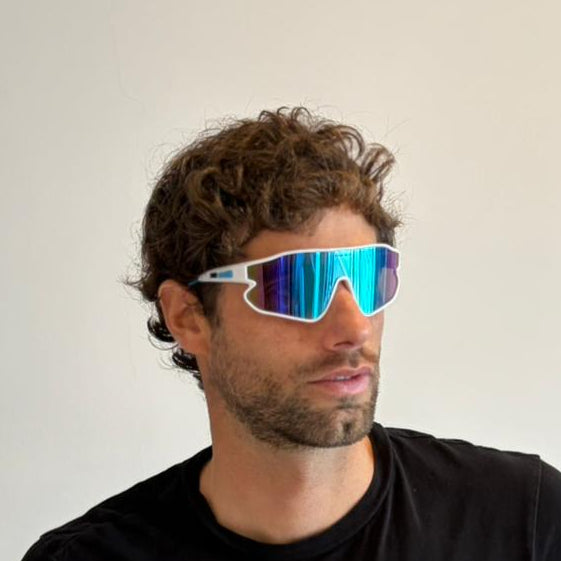 run 20 - matte light blue white