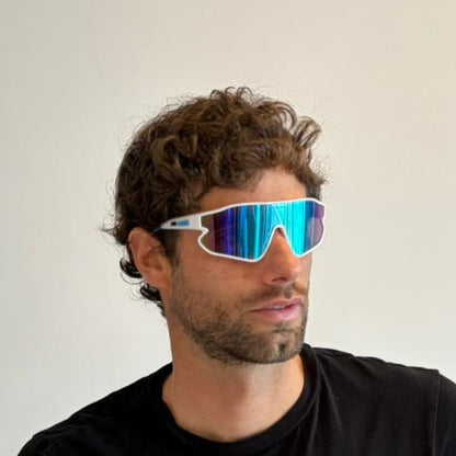run 20 - matte light blue white