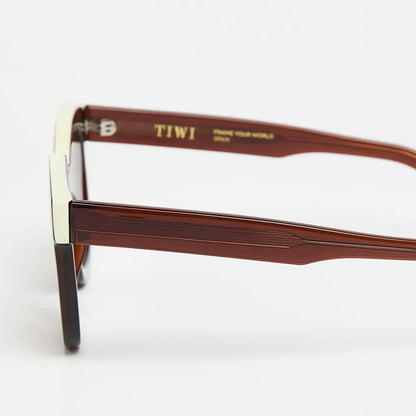 juliette 130 - shiny caramel/beige topline