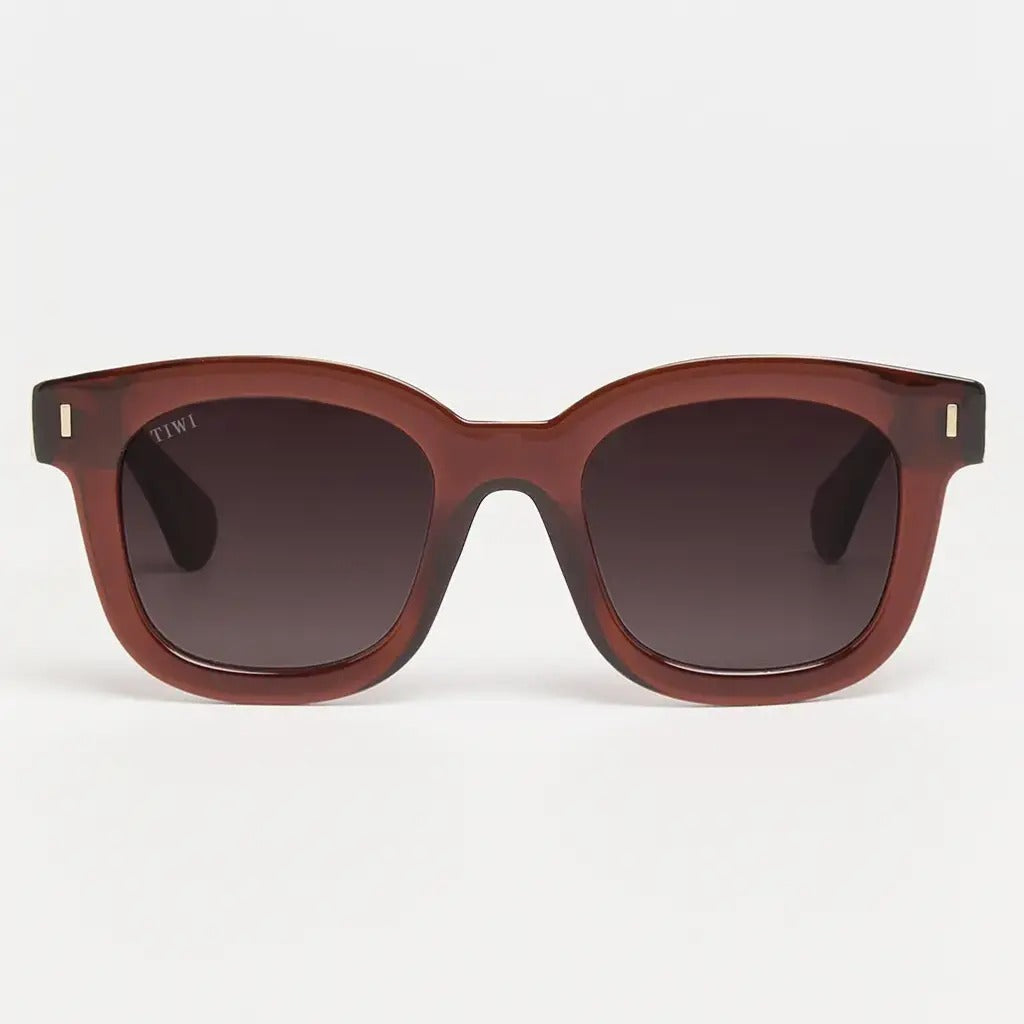 juliette 130 - shiny caramel/beige topline