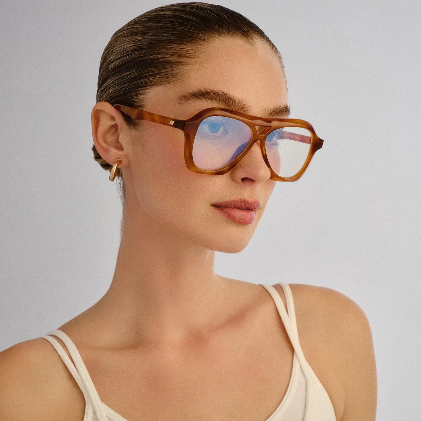 drizzle - vintage tort blue light