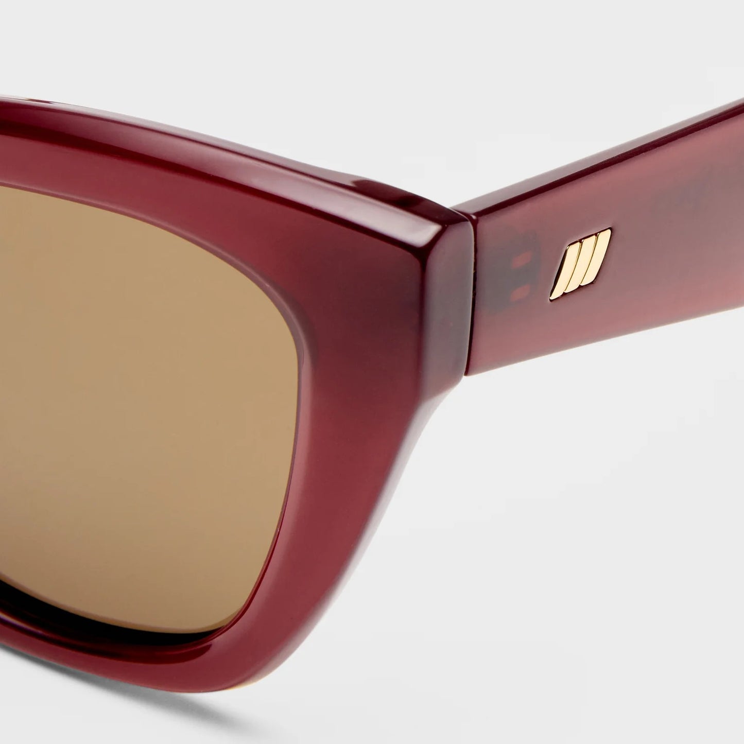 lumen + - cranberry polarized