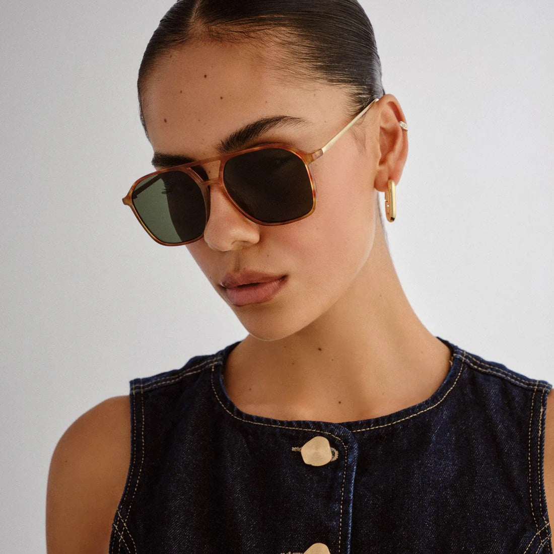 cusp - vintage tort gold