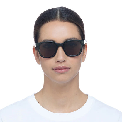 modern classic - khaki polarised